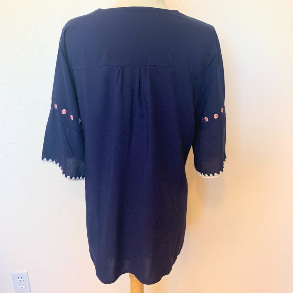 Navy blue cotton tunic top SZ Large Floral embroidery Short slit sleeves - Picture 6 of 7